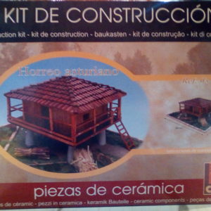 maqueta de construcción horreo asturiano